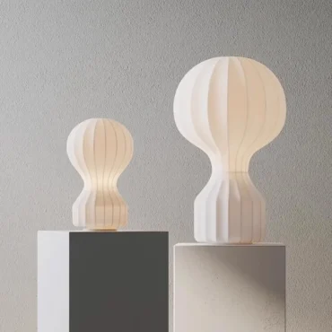 Växjö silk table lamps in small and large sizes